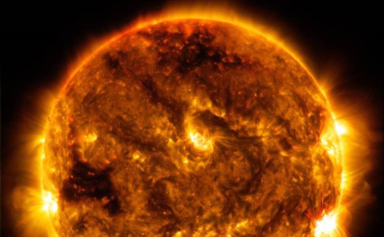 Znanstvenici sve bliže rješenju dugogodišnjeg misterija s površine Sunca